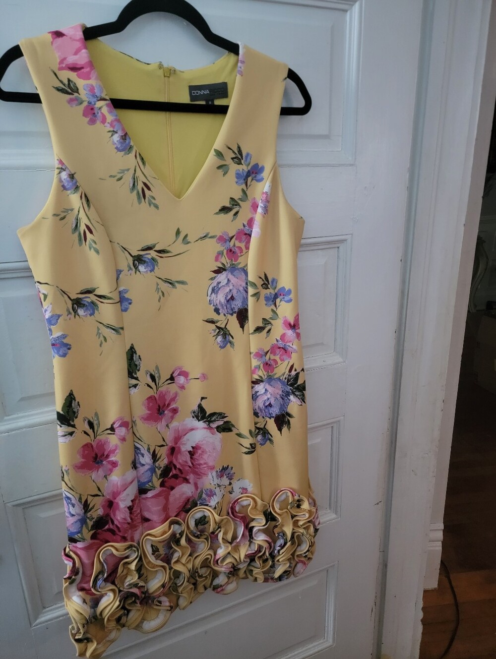 Donna Floral Yellow Ruffle-Hem Sleeveless Dress Size 8
